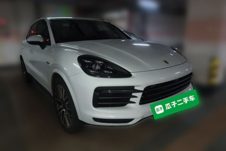 Used Porsche Cayenne E-Hybrid 2023 Cayenne E-Hybrid 2.0T Platinum Edition Front Right 45 Deg
