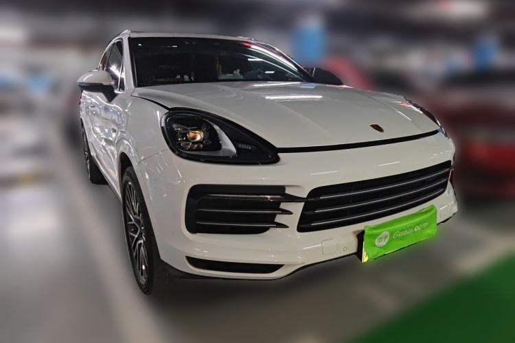 Used Porsche Cayenne E-Hybrid 2023 Cayenne E-Hybrid 2.0T Front Right 45 Deg