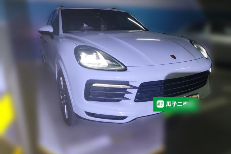 Used Porsche Cayenne E-Hybrid 2023 Cayenne E-Hybrid 2.0T Platinum Edition Front Right 45 Deg