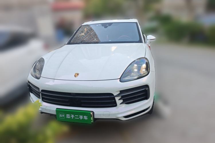 Used Porsche Cayenne E-Hybrid 2023 Cayenne E-Hybrid 2.0T Platinum Edition Front