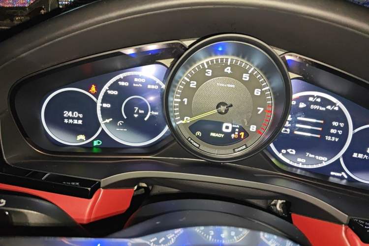 Used Porsche Cayenne E-Hybrid 2023 Cayenne E-Hybrid 2.0T Instrument Cluster