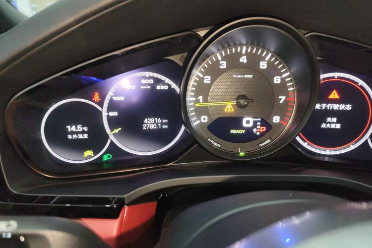 Used Porsche Cayenne E-Hybrid 2023 Cayenne E-Hybrid 2.0T Platinum Edition Instrument Cluster