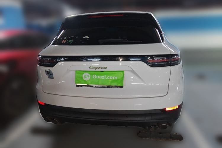 Used Porsche Cayenne E-Hybrid 2023 Cayenne E-Hybrid 2.0T Rear