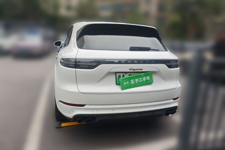 Used Porsche Cayenne E-Hybrid 2023 Cayenne E-Hybrid 2.0T Platinum Edition Rear