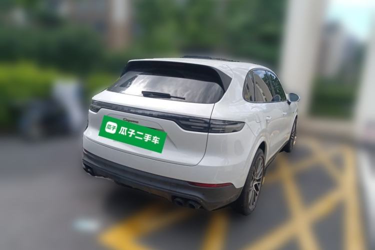 Used Porsche Cayenne E-Hybrid 2023 Cayenne E-Hybrid 2.0T Platinum Edition Rear Right 45 Deg