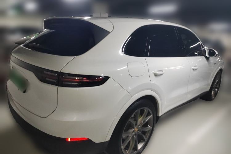 Used Porsche Cayenne E-Hybrid 2023 Cayenne E-Hybrid 2.0T Platinum Edition Rear Right 45 Deg