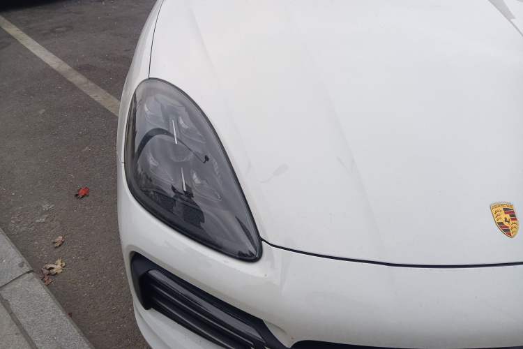 Used Porsche Cayenne E-Hybrid 2023 Cayenne E-Hybrid 2.0T Platinum Edition Right Front Headlight