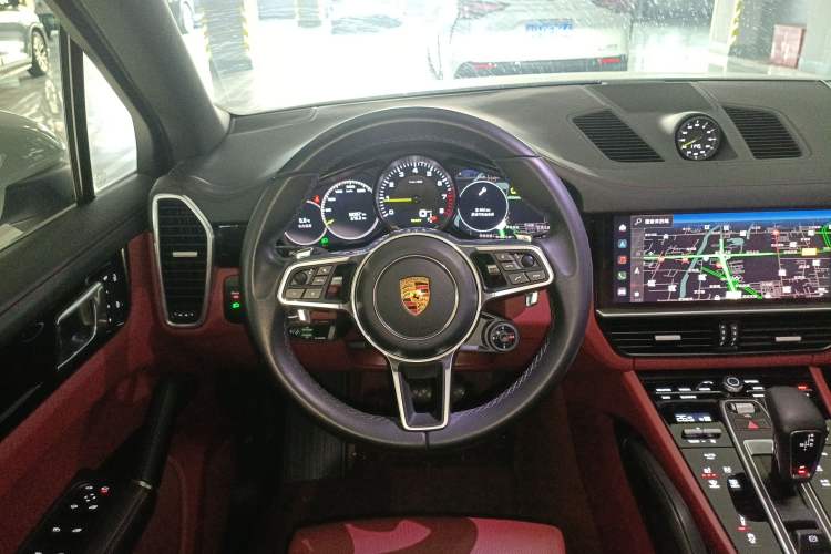 Used Porsche Cayenne E-Hybrid 2023 Cayenne E-Hybrid 2.0T Steering Wheel