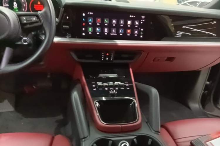 Used Porsche Cayenne E-Hybrid 2024 Cayenne E-Hybrid 2.0T Audio And AC Panel