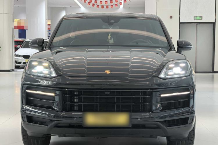 Used Porsche Cayenne E-Hybrid 2024 Cayenne E-Hybrid 2.0T Exterior 5