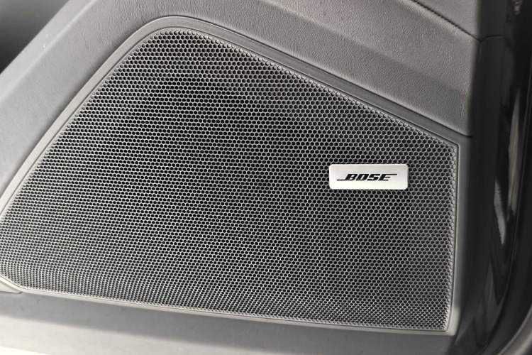 Used Porsche Cayenne E-Hybrid 2024 Cayenne E-Hybrid 2.0T Exterior 7
