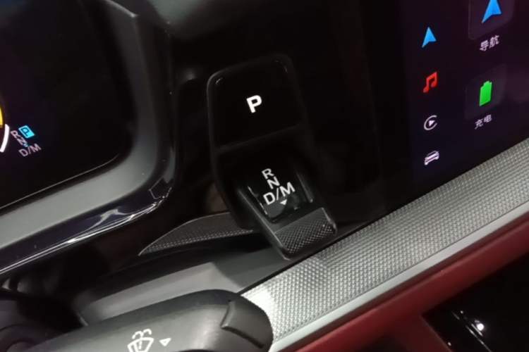 Used Porsche Cayenne E-Hybrid 2024 Cayenne E-Hybrid 2.0T Gear Lever