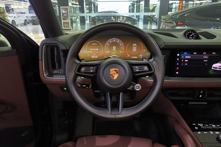 Used Porsche Cayenne E-Hybrid 2024 Cayenne E-Hybrid 2.0T Steering Wheel