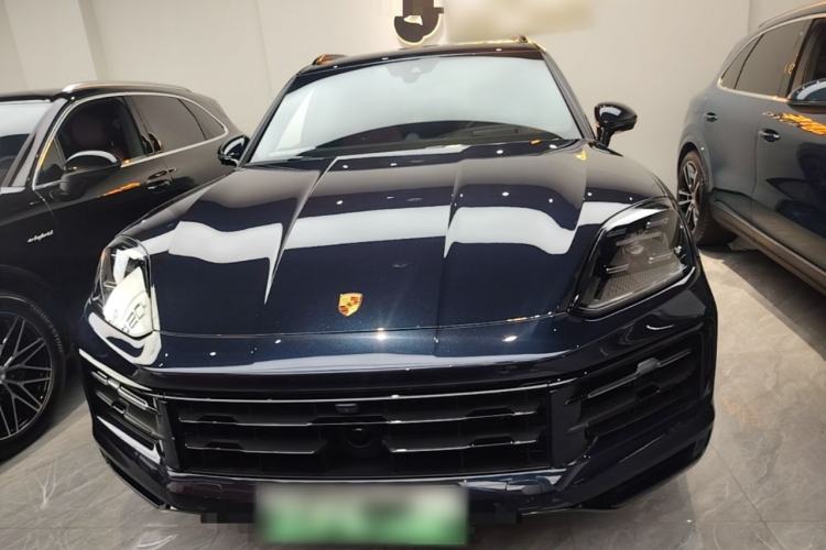 Used Porsche Cayenne E-Hybrid 2024 Cayenne E-Hybrid 2.0T Front