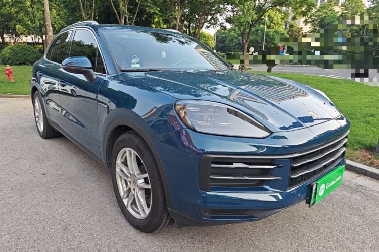 Used Porsche Cayenne E-Hybrid 2024 Cayenne E-Hybrid 2.0T Front Right 45 Deg
