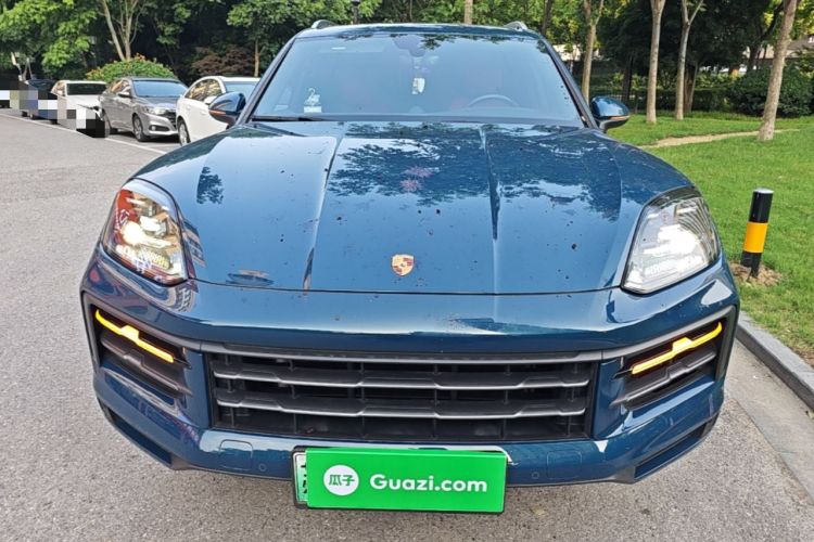 Used Porsche Cayenne E-Hybrid 2024 Cayenne E-Hybrid 2.0T Front