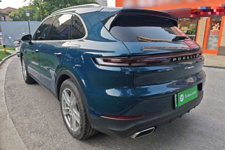 Used Porsche Cayenne E-Hybrid 2024 Cayenne E-Hybrid 2.0T Rear Left 45 Deg