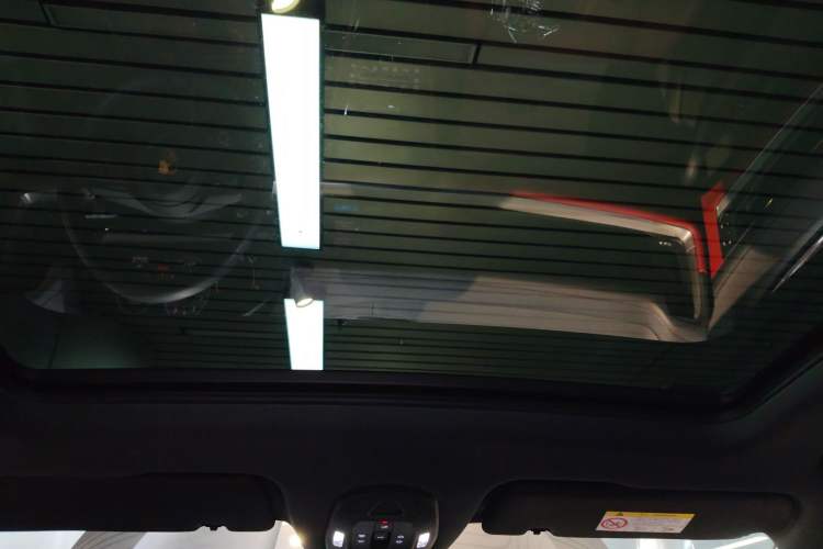 Used Porsche Cayenne E-Hybrid 2024 Cayenne E-Hybrid 2.0T Headliner