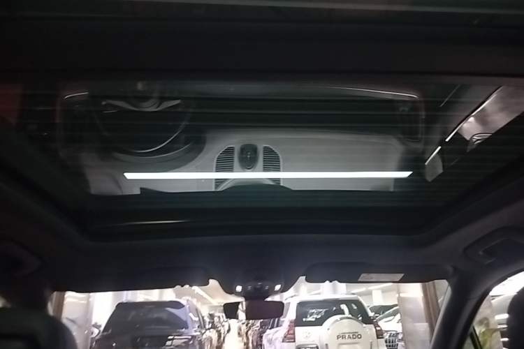 Used Porsche Cayenne E-Hybrid 2024 Cayenne E-Hybrid 2.0T Headliner