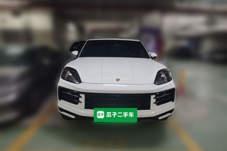 Used Porsche Cayenne E-Hybrid 2024 Cayenne E-Hybrid 2.0T Front