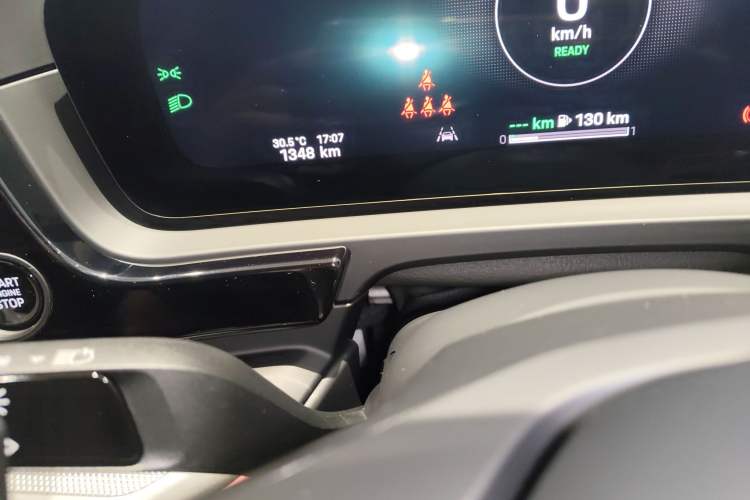 Used Porsche Cayenne E-Hybrid 2024 Cayenne Coupé E-Hybrid 2.0T Instrument Cluster