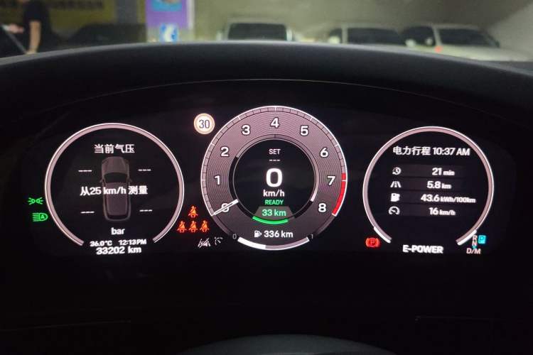 Used Porsche Cayenne E-Hybrid 2024 Cayenne E-Hybrid 2.0T Instrument Cluster