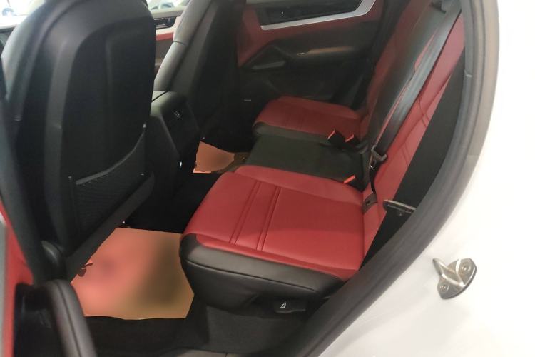 Used Porsche Cayenne E-Hybrid 2024 Cayenne Coupé E-Hybrid 2.0T Left Rear Seat