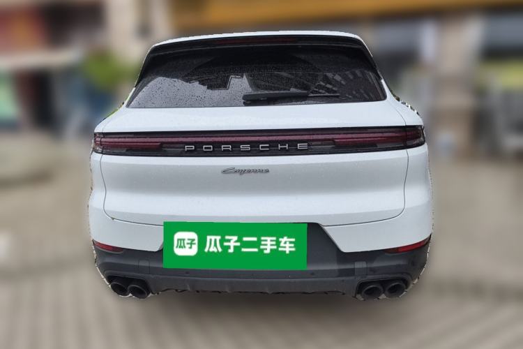 Used Porsche Cayenne E-Hybrid 2024 Cayenne E-Hybrid 2.0T Rear