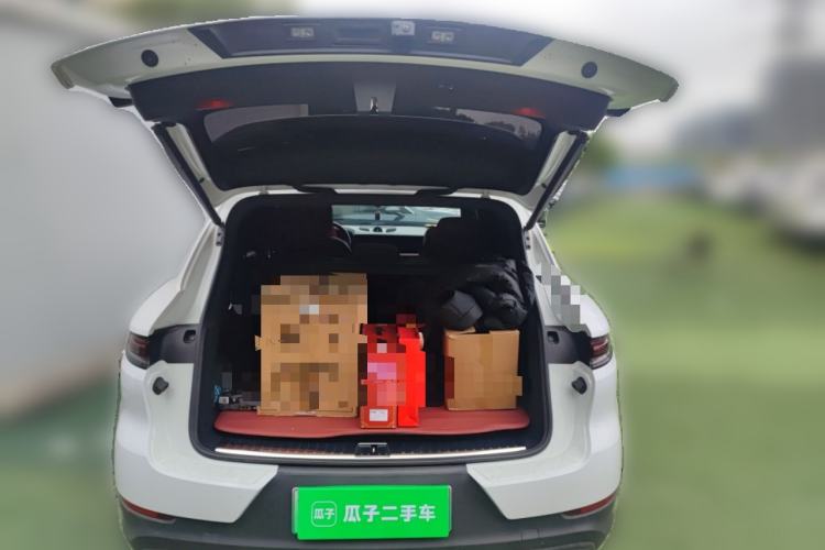 Used Porsche Cayenne E-Hybrid 2024 Cayenne E-Hybrid 2.0T Trunk
