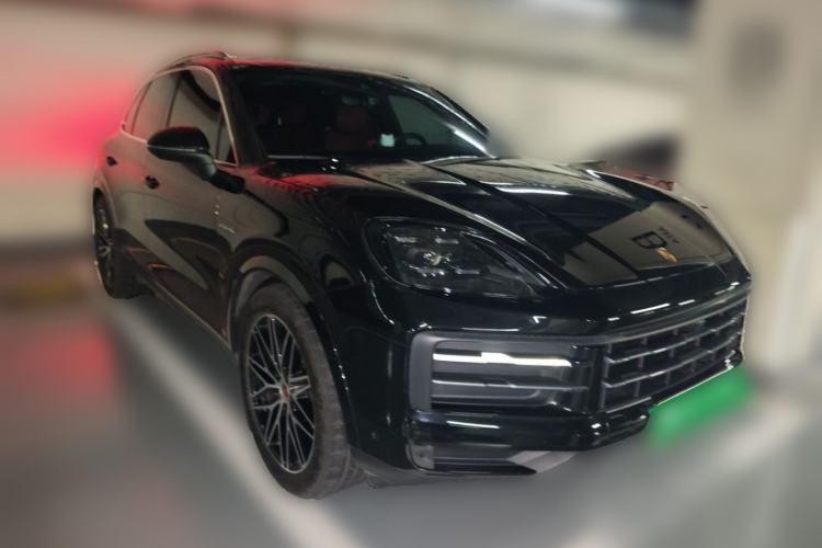 Used Porsche Cayenne E-Hybrid 2025 Cayenne E-Hybrid 2.0T Exterior 2