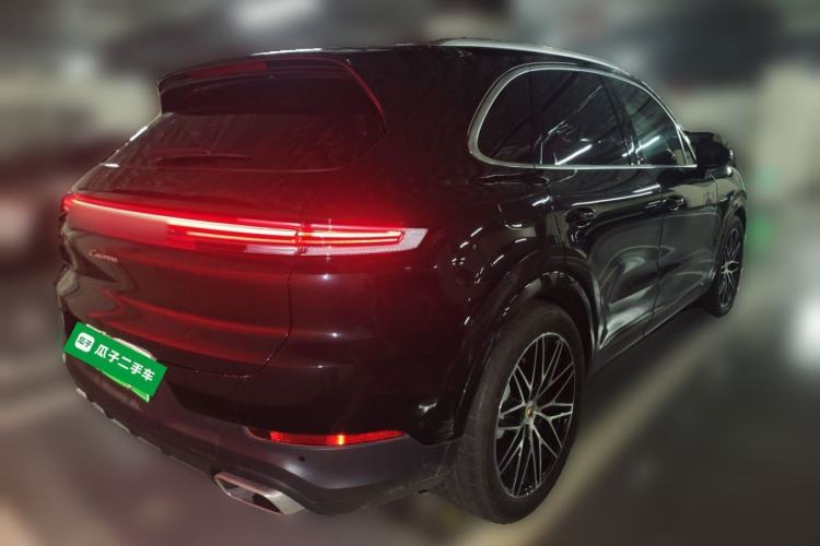 Used Porsche Cayenne E-Hybrid 2025 Cayenne E-Hybrid 2.0T Exterior 5