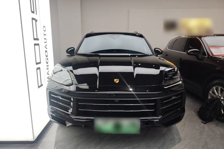 Used Porsche Cayenne E-Hybrid 2025 Cayenne E-Hybrid 2.0T Front