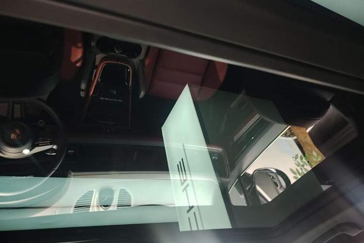 Used Porsche Cayenne E-Hybrid 2025 Cayenne E-Hybrid 2.0T Headliner