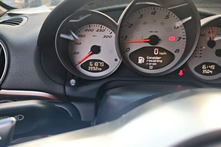 Used Porsche Cayman 2006 Cayman S AT 3.4L Odometer Close Up
