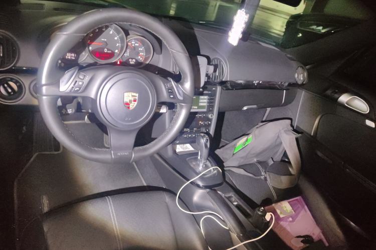 Used Porsche Cayman 2009 Cayman 2.9L Center Console
