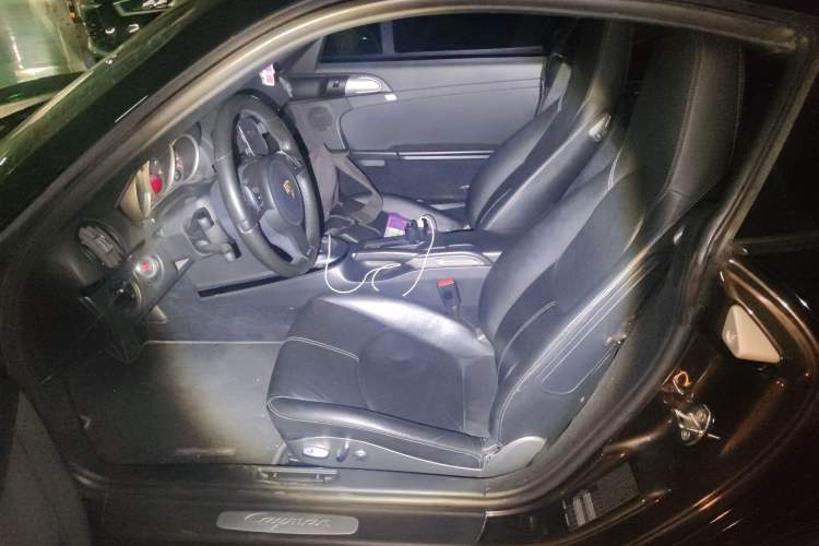 Used Porsche Cayman 2009 Cayman 2.9L Left Front Seat