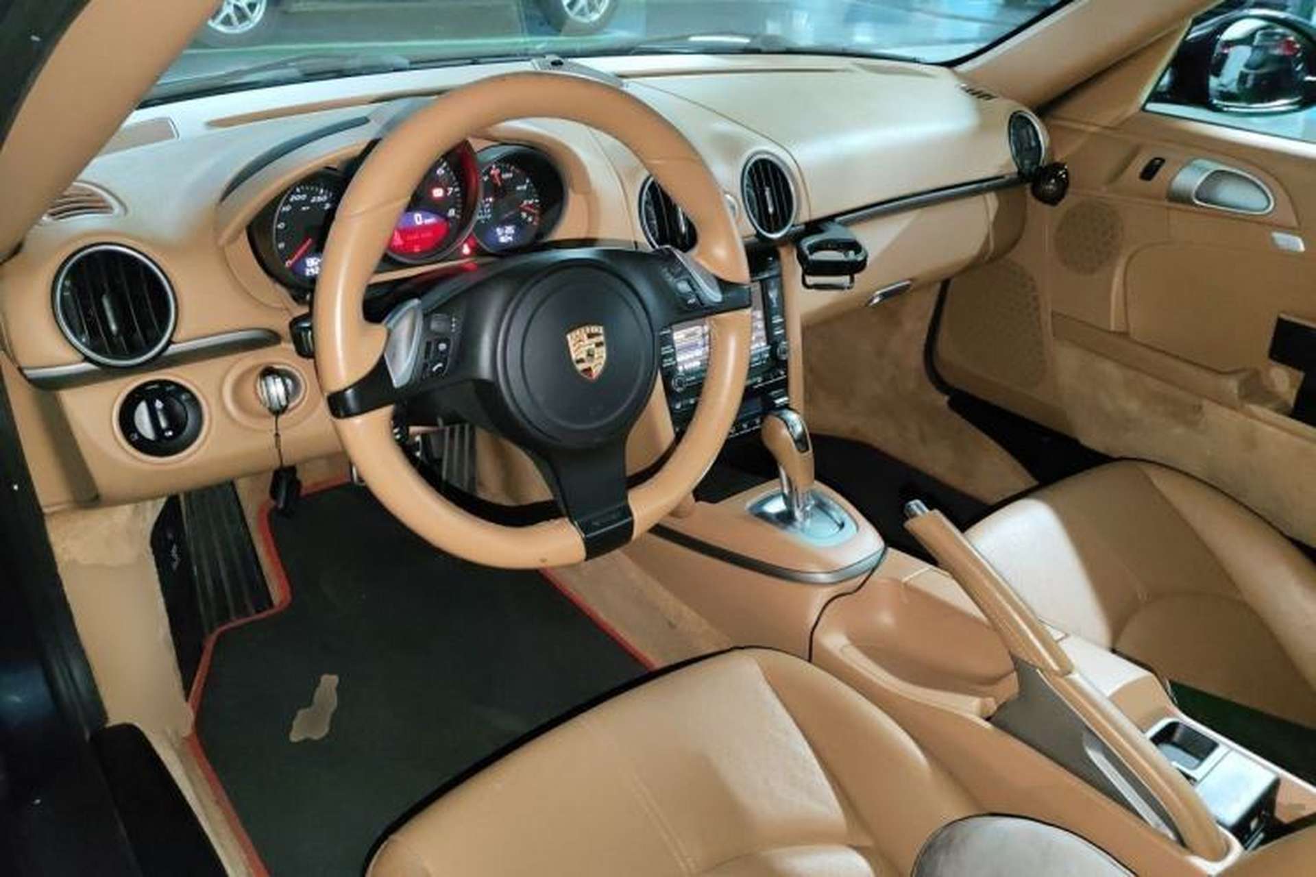 Used Porsche Cayman 2009 Cayman 2.9L Center Console