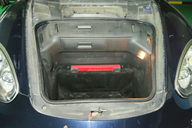 Used Porsche Cayman 2009 Cayman 2.9L Engine Bay