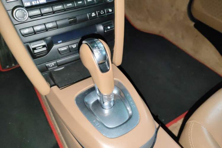 Used Porsche Cayman 2009 Cayman 2.9L Gear Lever