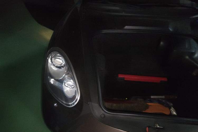 Used Porsche Cayman 2009 Cayman 2.9L Engine Bay Right