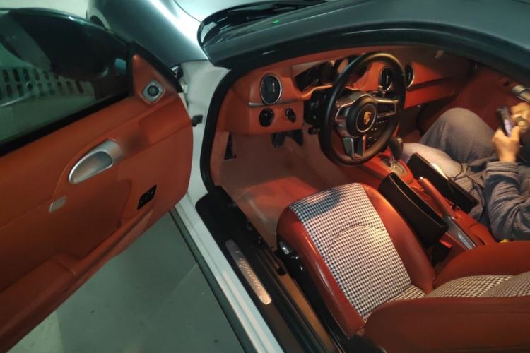 Used Porsche Cayman 2009 Cayman 2.9L Driver Seat