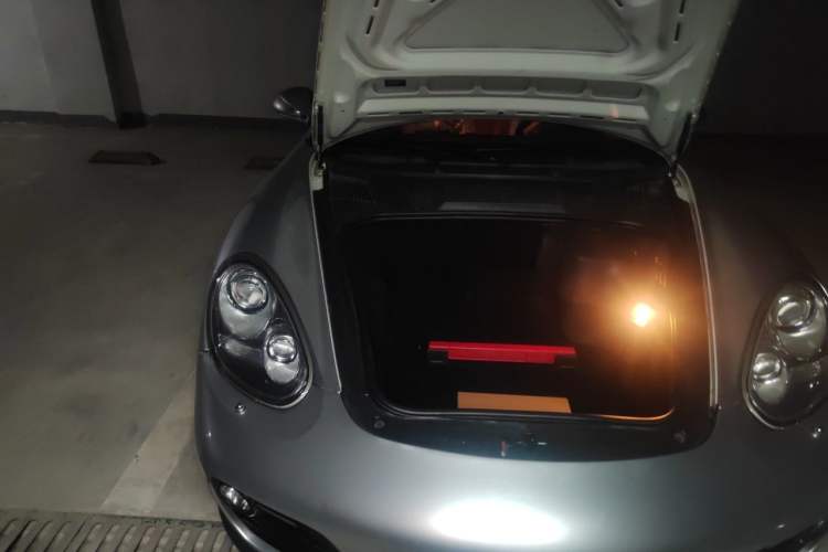 Used Porsche Cayman 2009 Cayman 2.9L Engine Bay Right