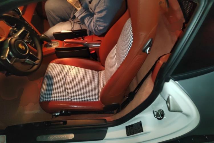 Used Porsche Cayman 2009 Cayman 2.9L Left Rear Seat
