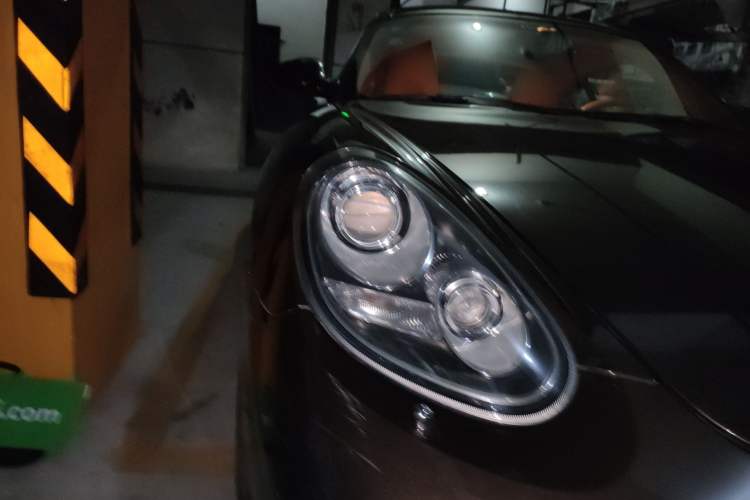 Used Porsche Cayman 2009 Cayman 2.9L Right Front Headlight