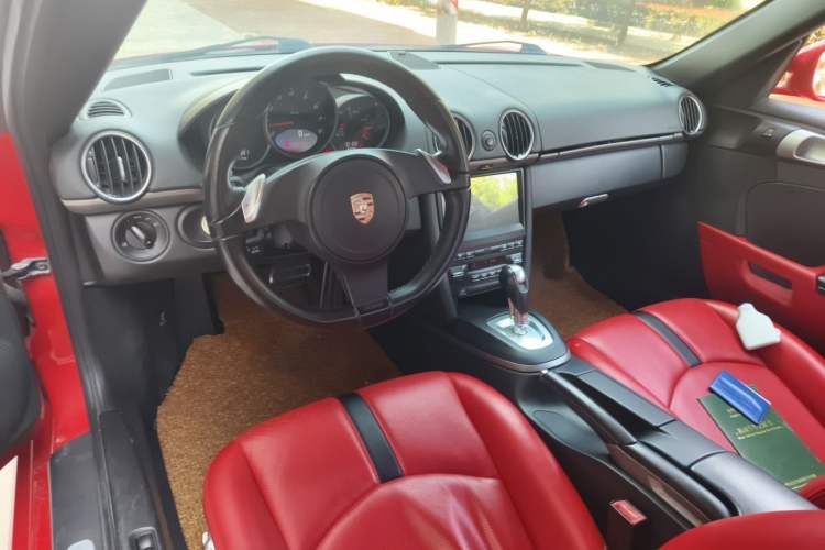 Used Porsche Cayman 2009 Cayman 2.9L Center Console