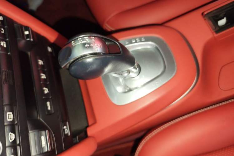 Used Porsche Cayman 2009 Cayman 2.9L Gear Lever