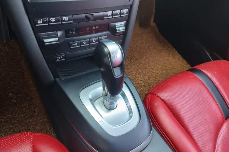 Used Porsche Cayman 2009 Cayman 2.9L Gear Lever