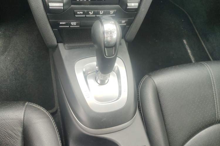Used Porsche Cayman 2009 Cayman S 3.4L Gear Lever