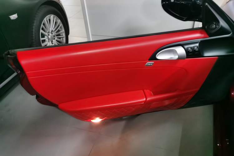 Used Porsche Cayman 2009 Cayman 2.9L Left Front Door Interior