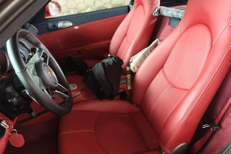 Used Porsche Cayman 2009 Cayman 2.9L Left Front Seat